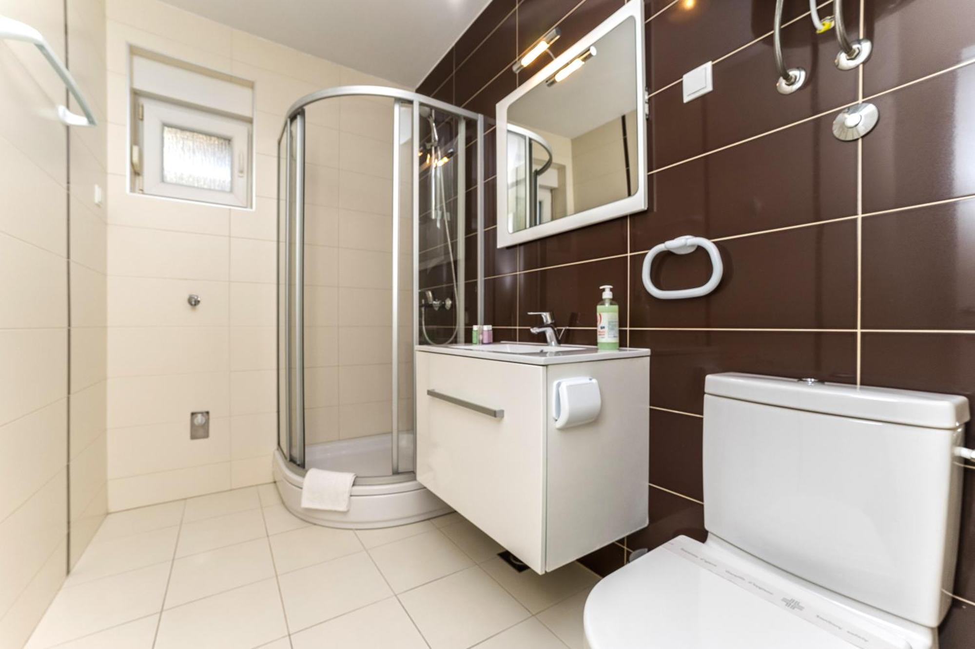 Summer Breeze Pool Apartments Novalja Ruang foto